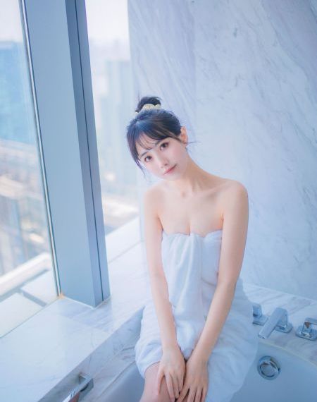 年轻的邻居5在线观看_DVD影视在线观看