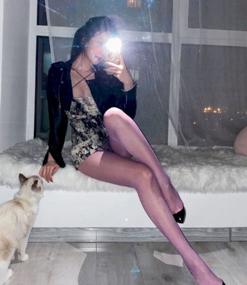 美女四肢被绑在床扒衣小说_HD高清完整版播放