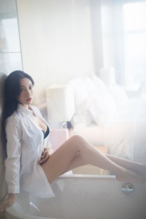 美女老师的诱惑_国产剧电影完整版